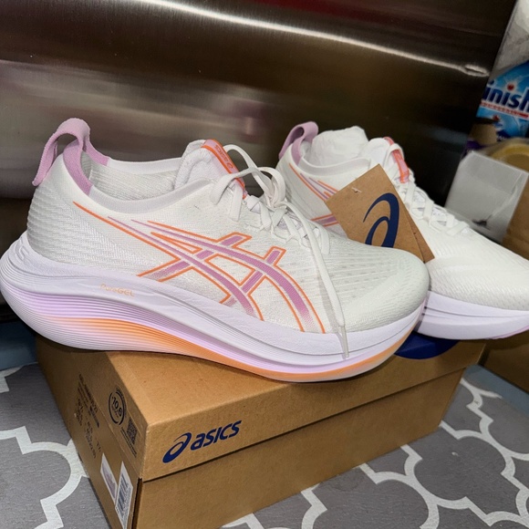ASICS Shoes - ASICS Gel Nimbus 27 Women’s Sneakers 9.5 White/Light Ube Running Shoes New